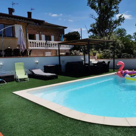 La Du Moulin Bed & Breakfast